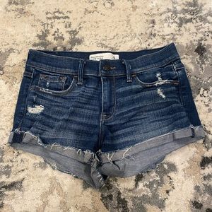 Abercrombie low rise ripped denim shorts, size 4